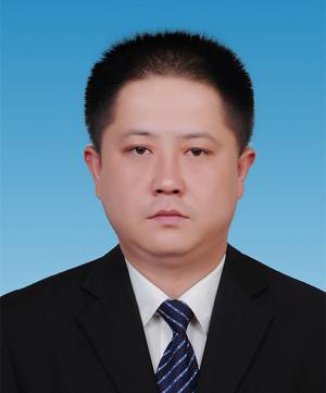 牛东峰